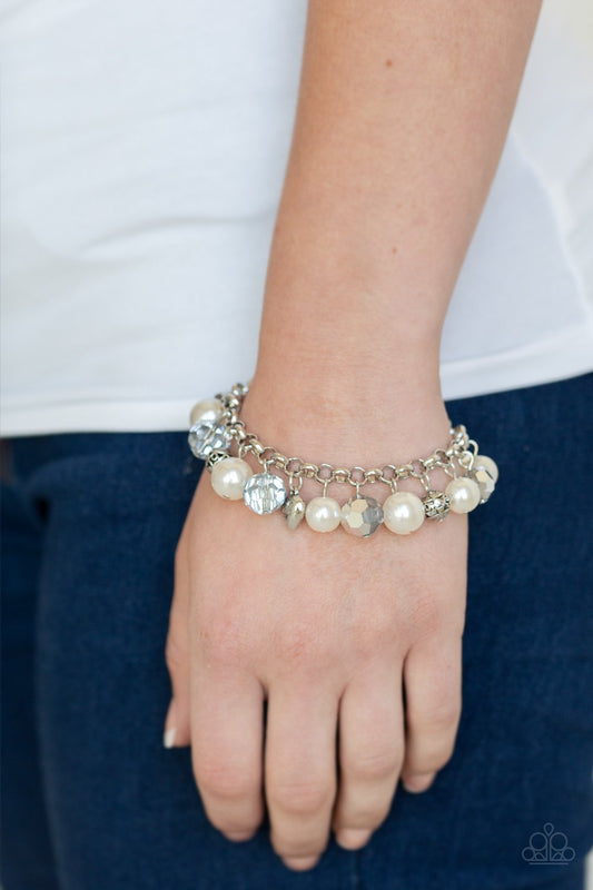Cupid Couture - white - Paparazzi bracelet