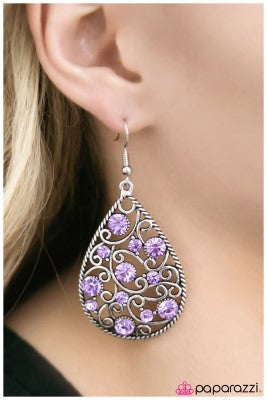 DEW The Right Thing - Paparazzi earrings