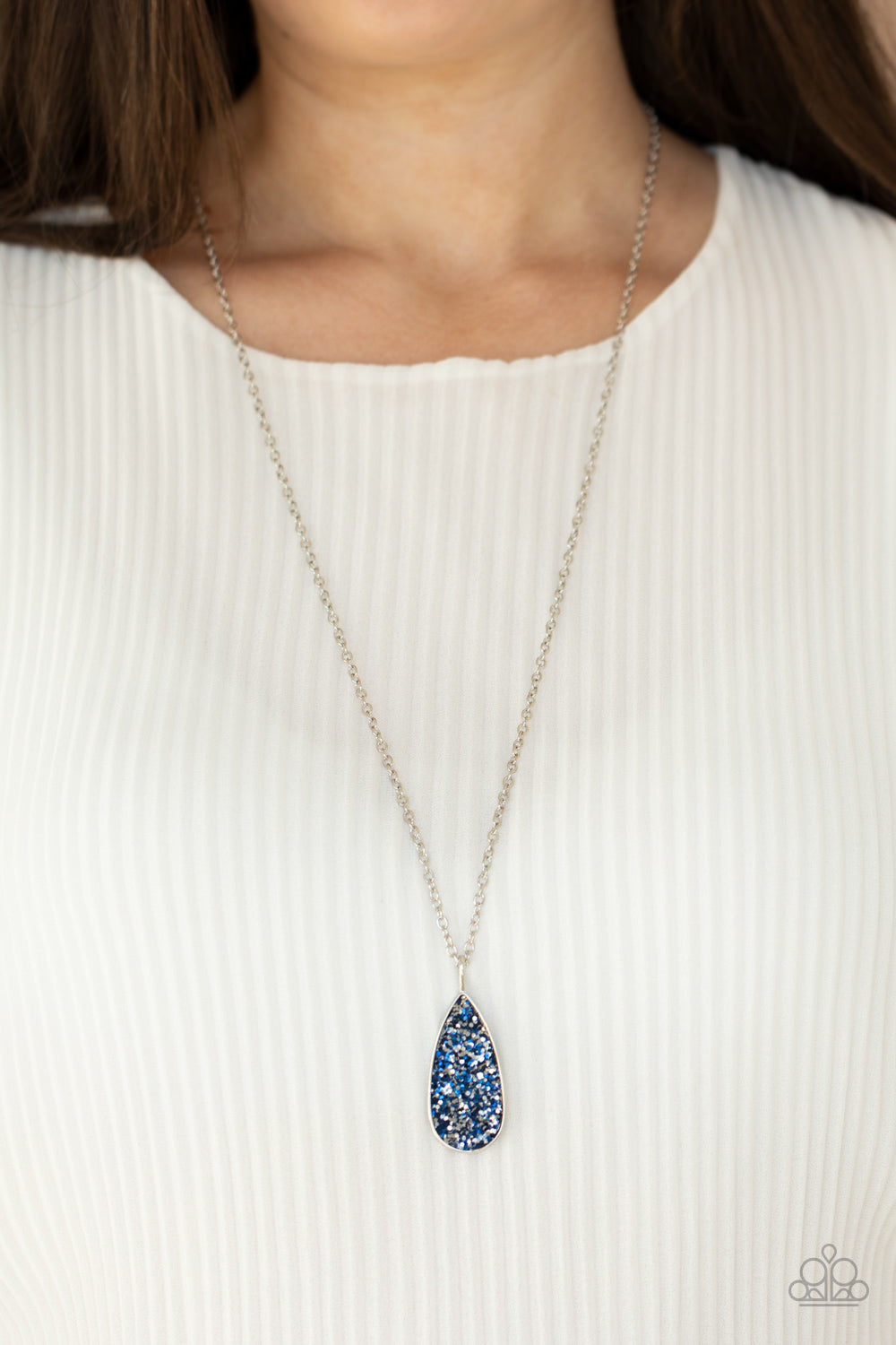 Daily Dose of Sparkle - blue - Paparazzi necklace