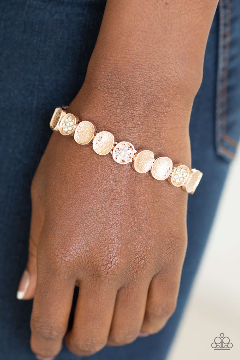 Dainty Queen-rose gold-Paparazzi bracelet