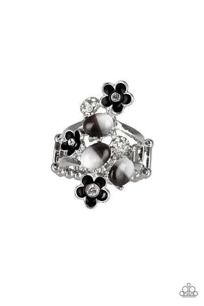 Daisy Delight - black - Paparazzi ring