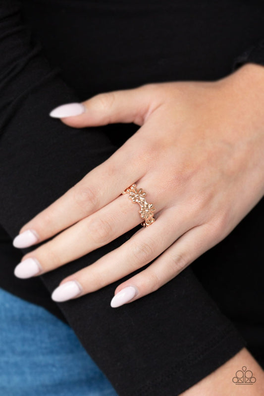 Daisy Dapper-rose gold-Paparazzi ring