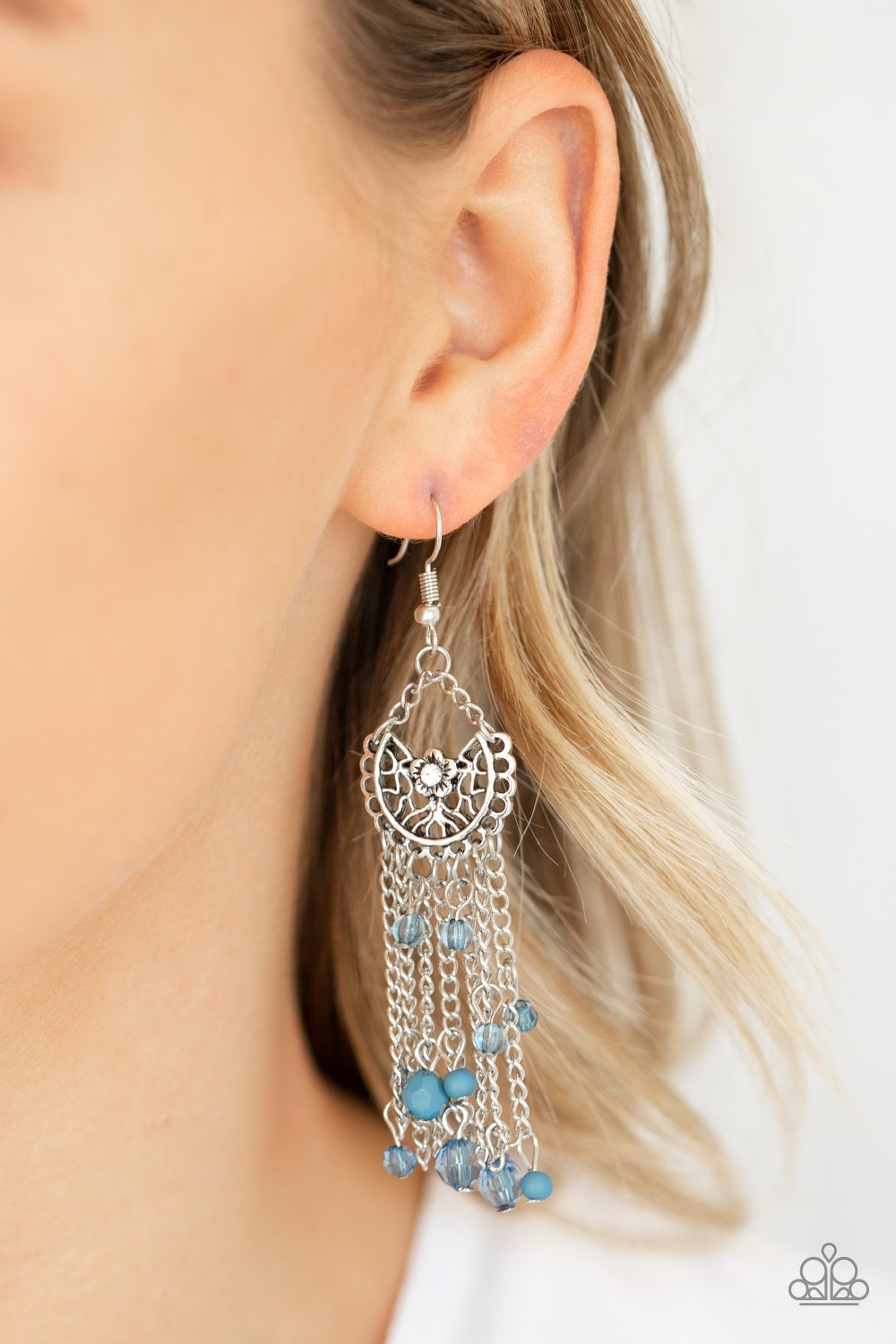 Daisy Daydream-blue-Paparazzi earrings