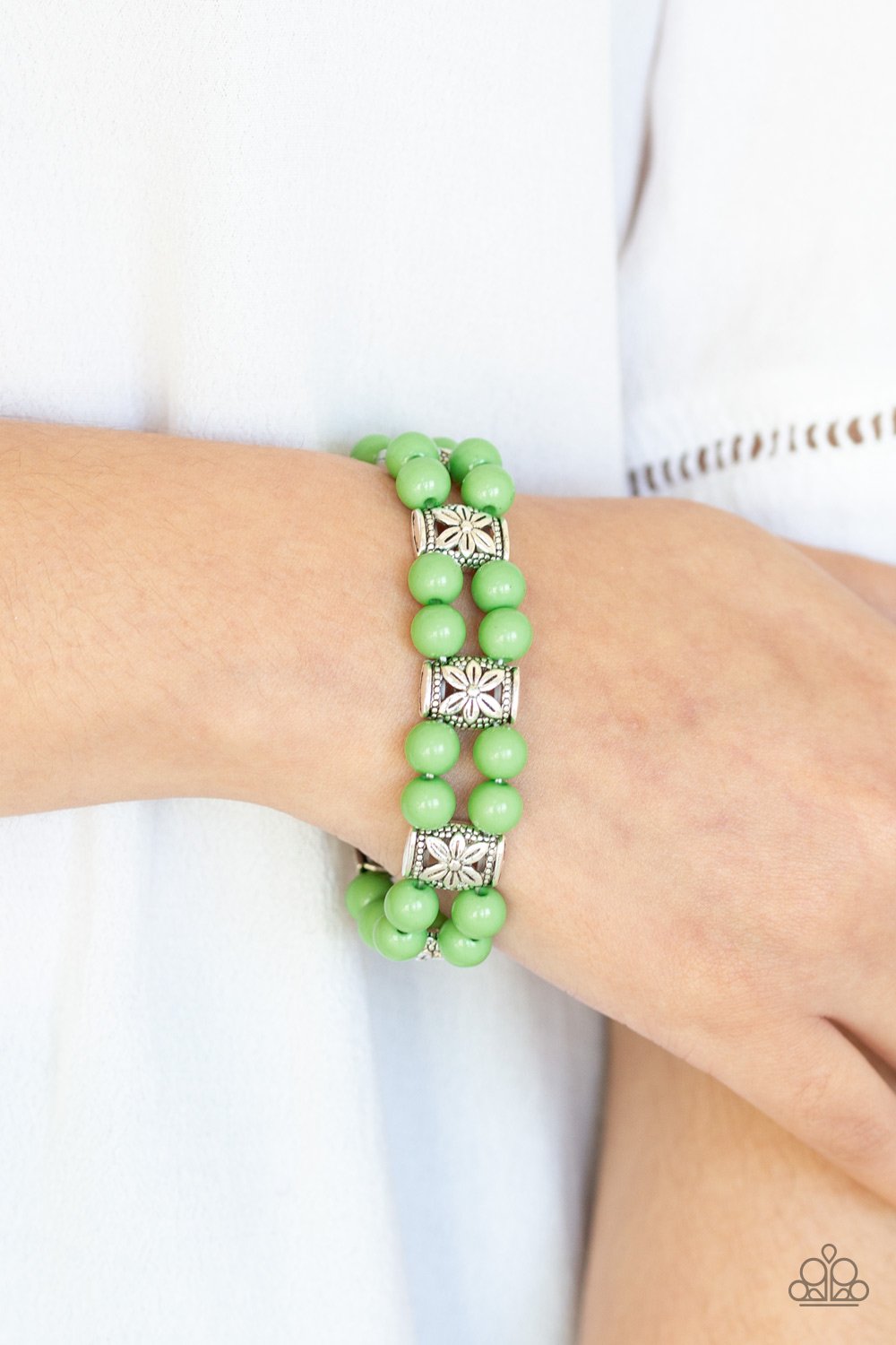 Daisy Debutante-green-Paparazzi bracelet