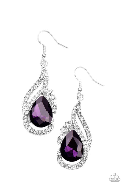 Dancefloor Diva - purple - Paparazzi earrings