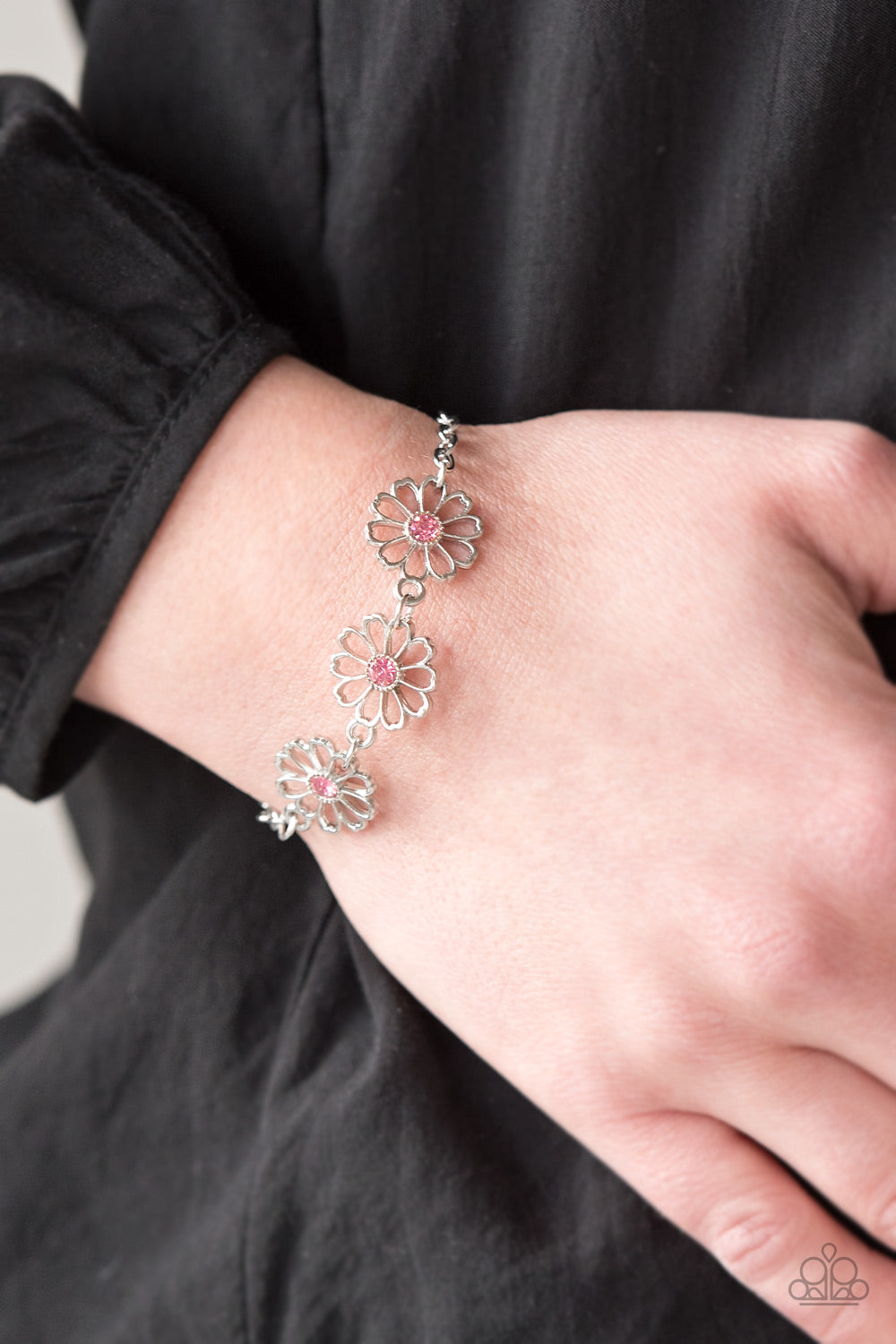 Dancing Daffodils - pink - Paparazzi bracelet