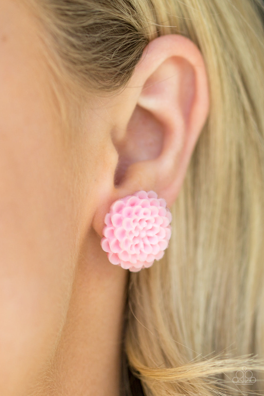 Dandelion Demure - pink - Paparazzi earrings