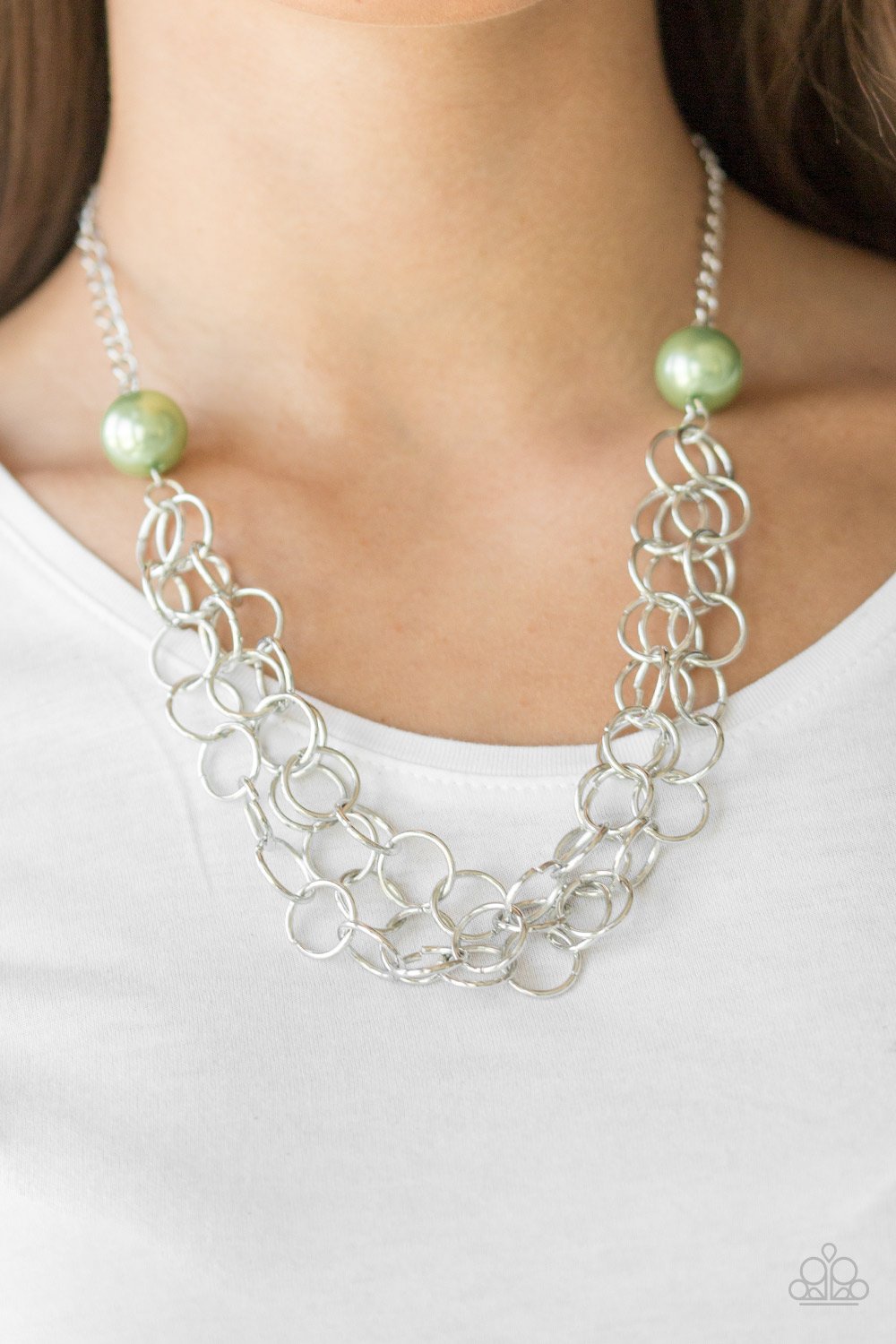 Daring Diva-green-Paparazzi necklace