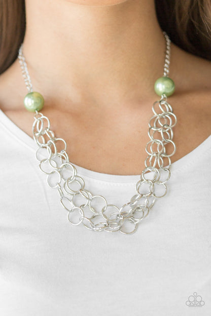 Daring Diva-green-Paparazzi necklace