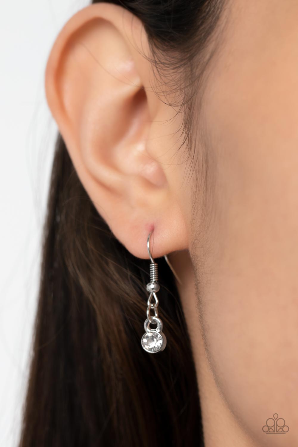 Dauntless Demure - purple - Paparazzi necklace