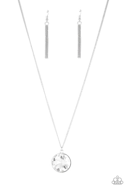 Dauntless Diva - white - Paparazzi necklace