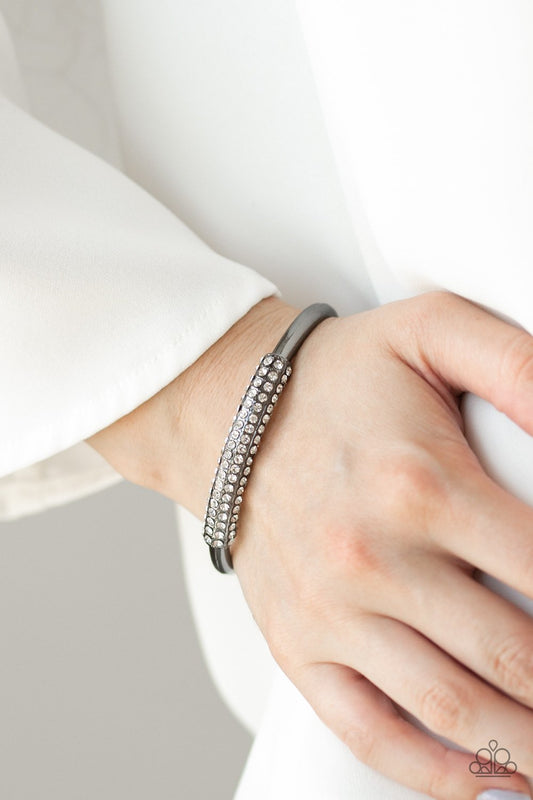 Day to Day Dazzle-black-Paparazzi bracelet