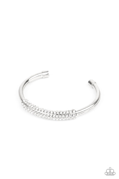 Day to Day Dazzle - white - Paparazzi bracelet – JewelryBlingThing
