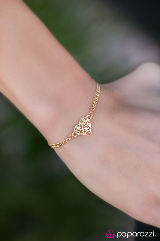 Deep In The Heart Of Texas - Gold - Paparazzi bracelet