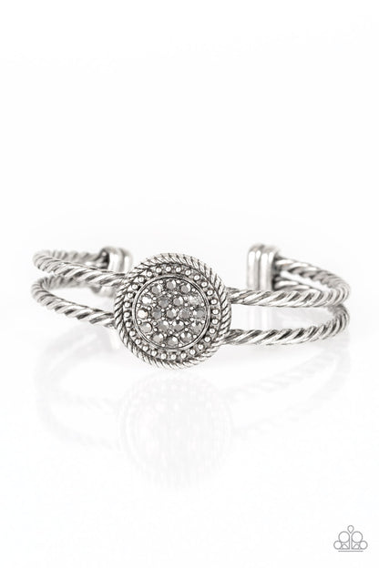 Definitely Dazzling - silver - Paparazzi bracelet