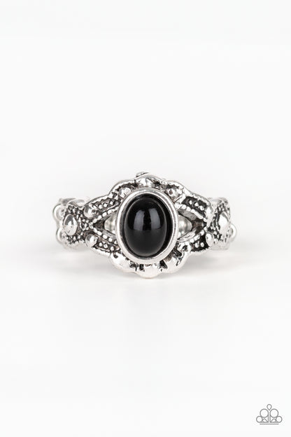 Definitely Dot - black - Paparazzi ring