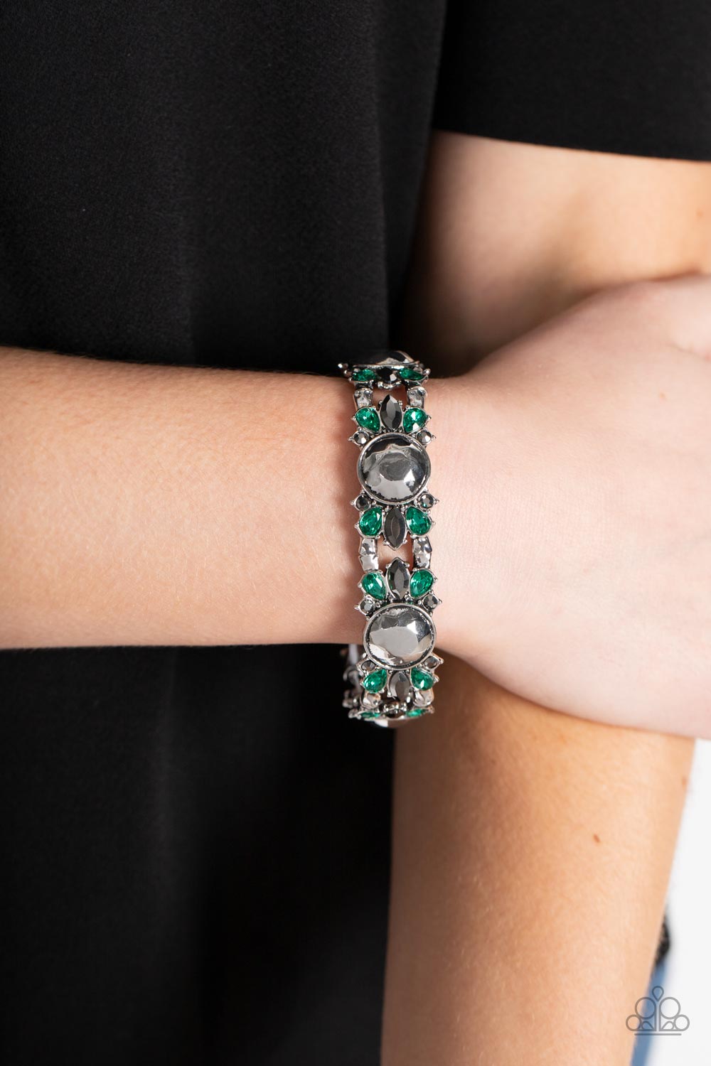 Definitively Diva - green - Paparazzi bracelet