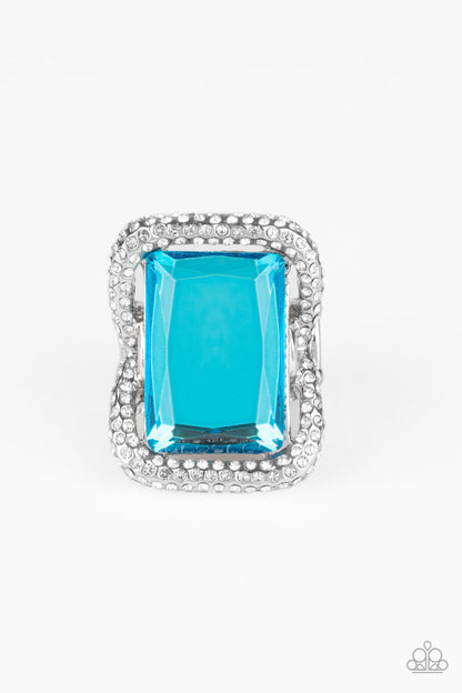 Deluxe Decadence - blue - Paparazzi ring