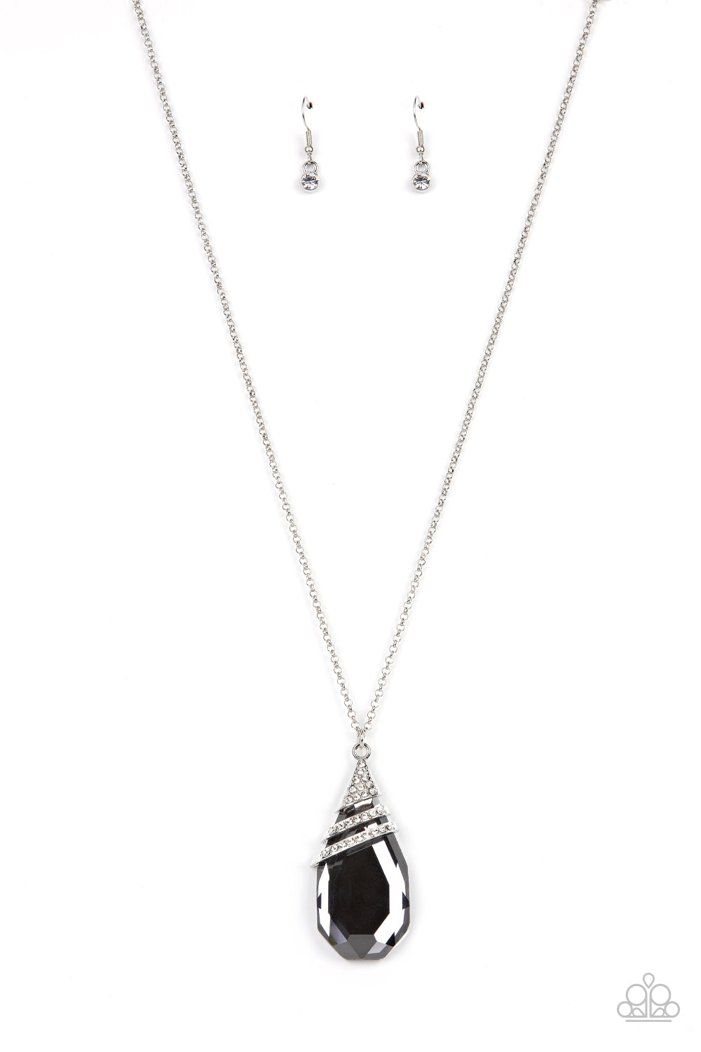 Demandingly Diva - silver - Paparazzi necklace