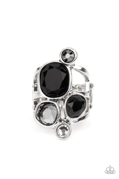Demandingly Duchess - black - Paparazzi ring