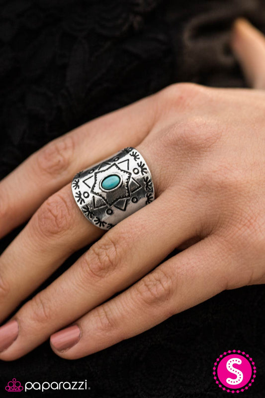 Desert Dweller - Blue - Paparazzi ring