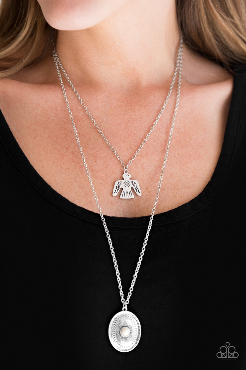 Desert Eagle - white - Paparazzi necklace