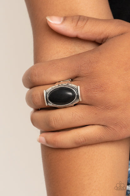 Desert Healer - black - Paparazzi ring