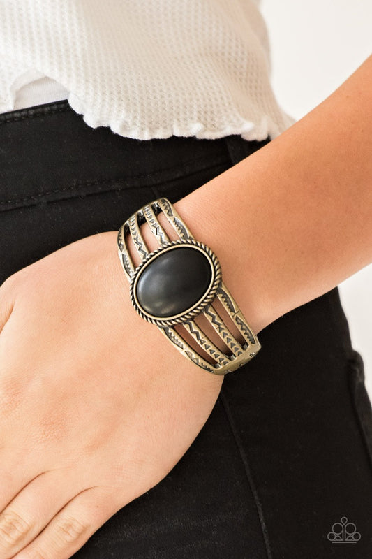 Desert Glyphs - brass - Paparazzi bracelet