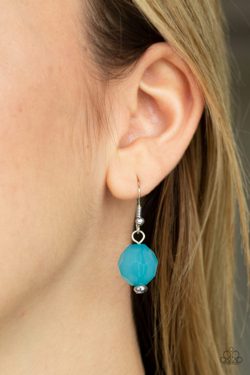 Dine and Dash - blue - Paparazzi necklace