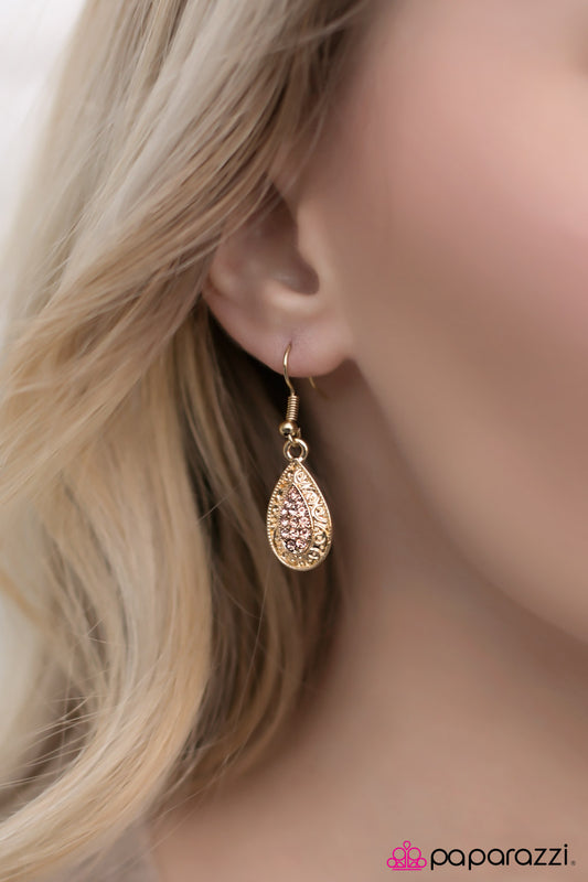 Dinner for Two - gold - Paparazzi earrings