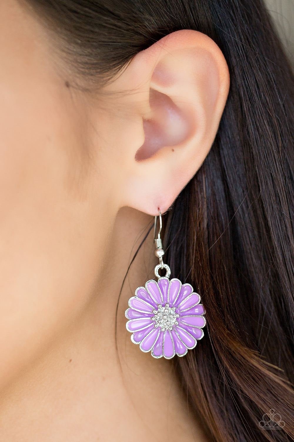 Distracted by Daisies - purple - Paparazzi earrings
