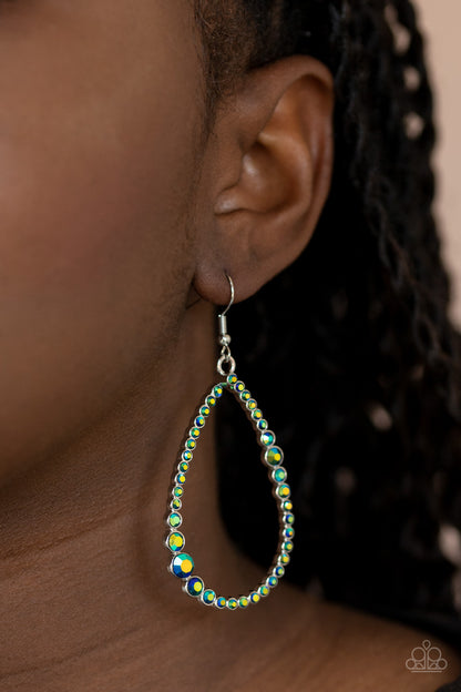 Diva Dimension - green - Paparazzi earrings