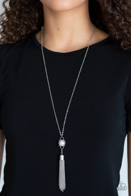 Diva Dance Party-silver-Paparazzi necklace