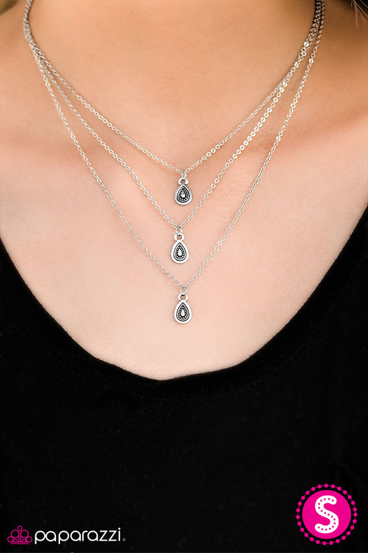 Down By The Bay - Silver - Paparazzi necklace