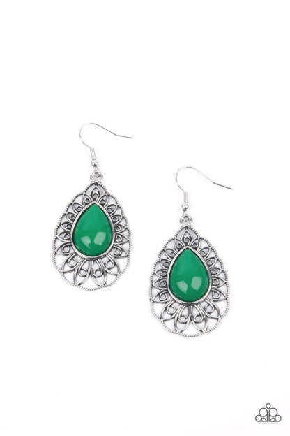 Dream STAYCATION - green - Paparazzi earrings