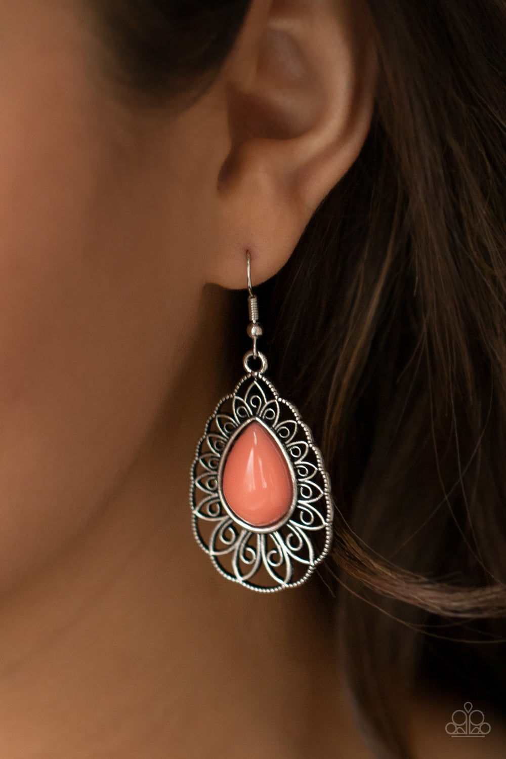 Dream STAYCATION - orange - Paparazzi earrings