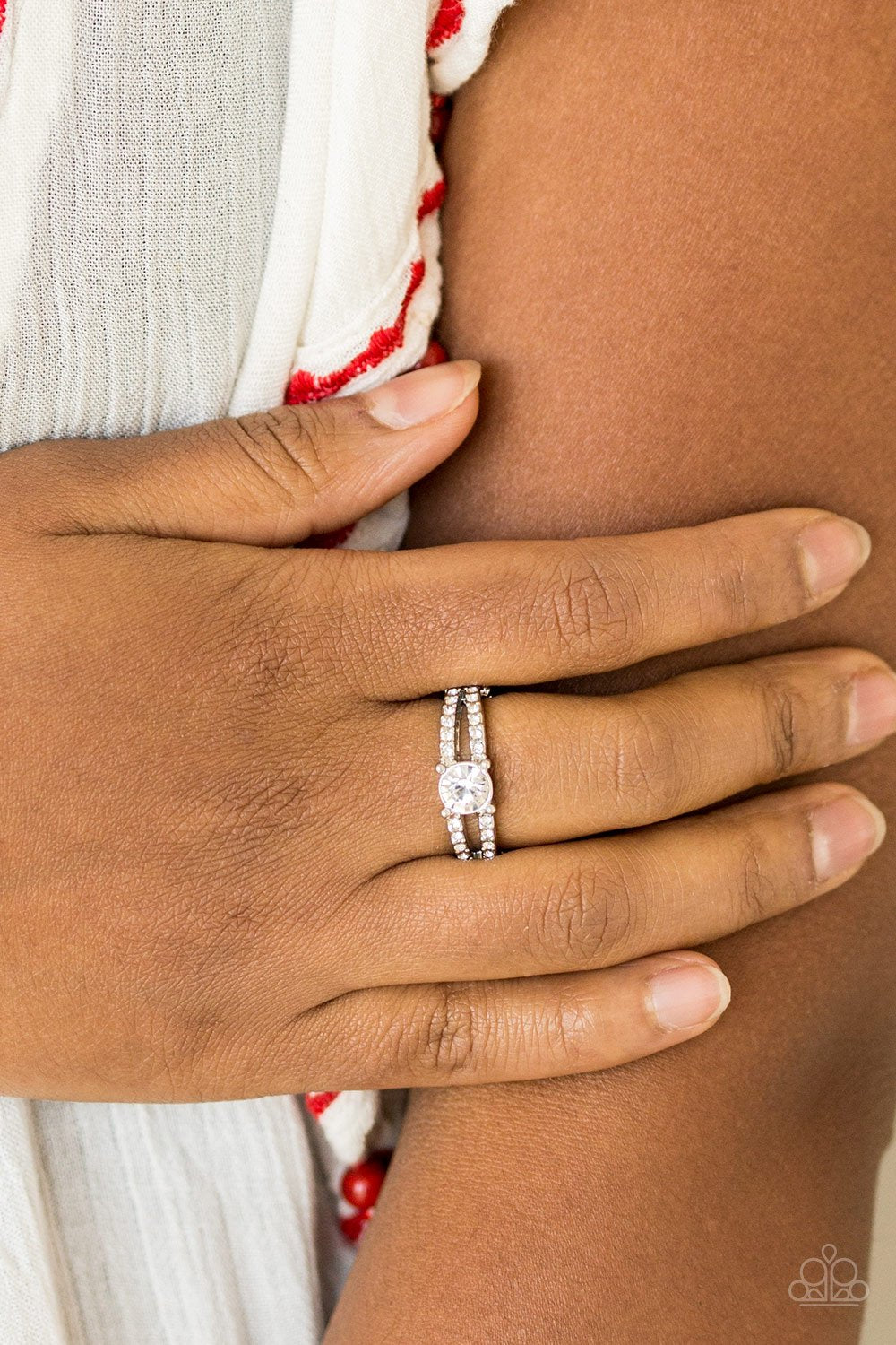 Dream Sparkle-white-Paparazzi ring