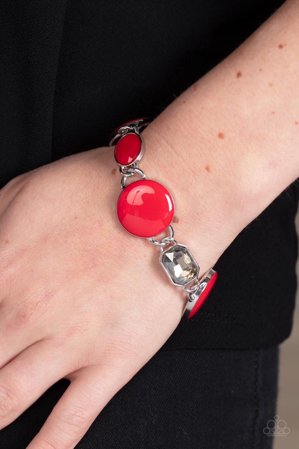 Dreamscape Dazzle - red - Paparazzi bracelet