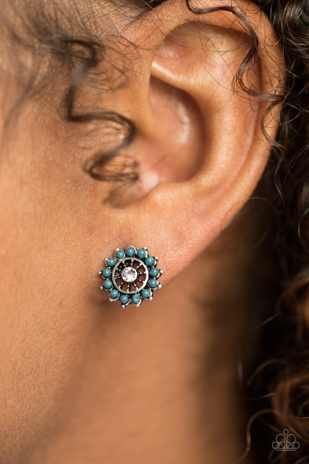 Dreamy Dahlia - blue - Paparazzi earrings