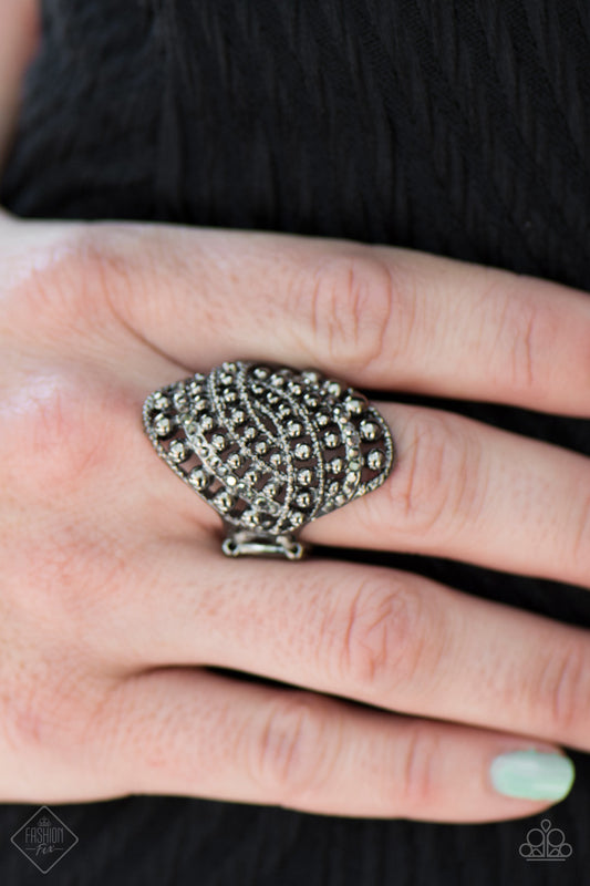 Drop Dead Debonair - Paparazzi ring