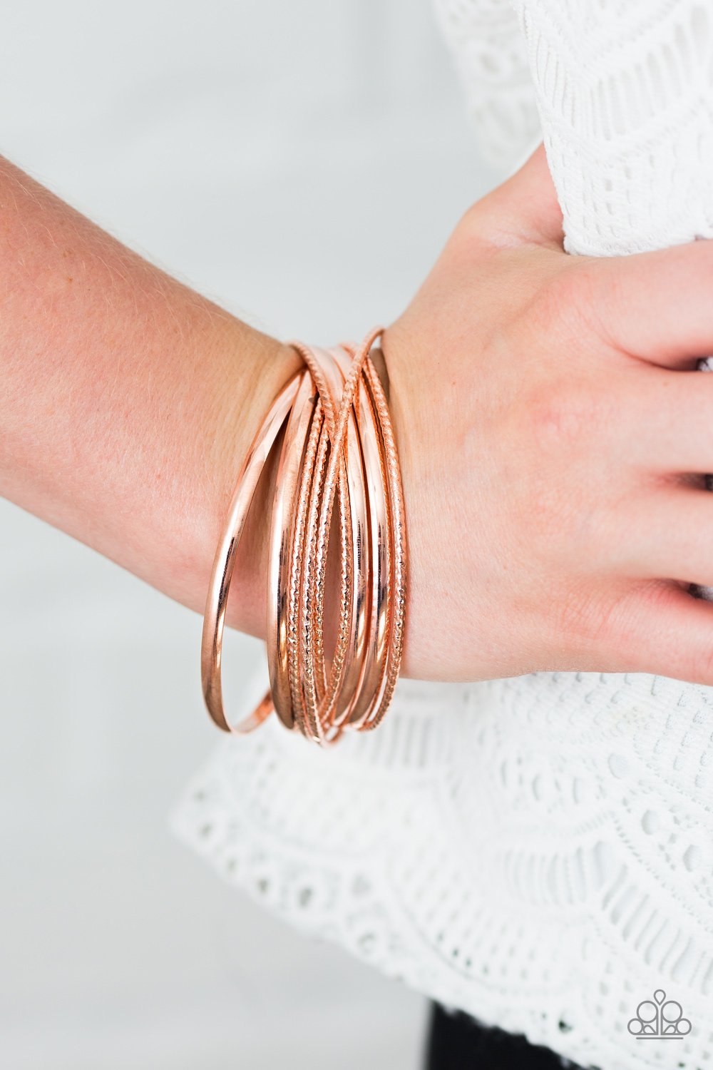 Drops a Bombshell - copper - Paparazzi bracelet