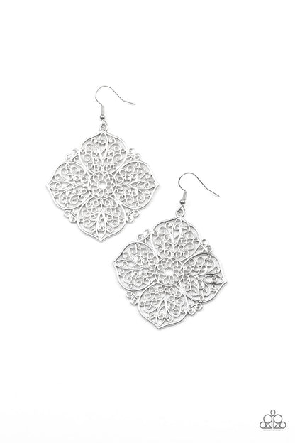 Dubai Detour - silver - Paparazzi earrings