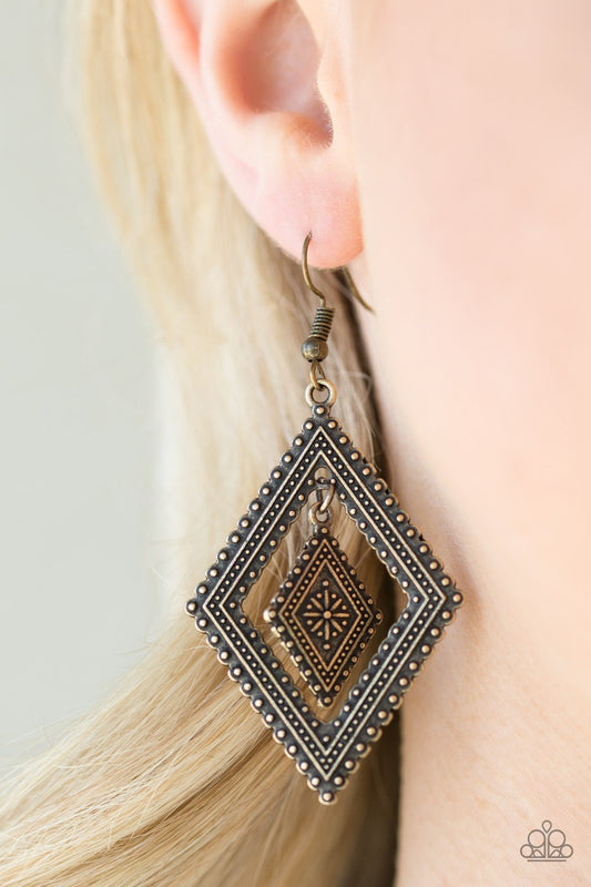 Dusky Dunes - brass - Paparazzi earrings