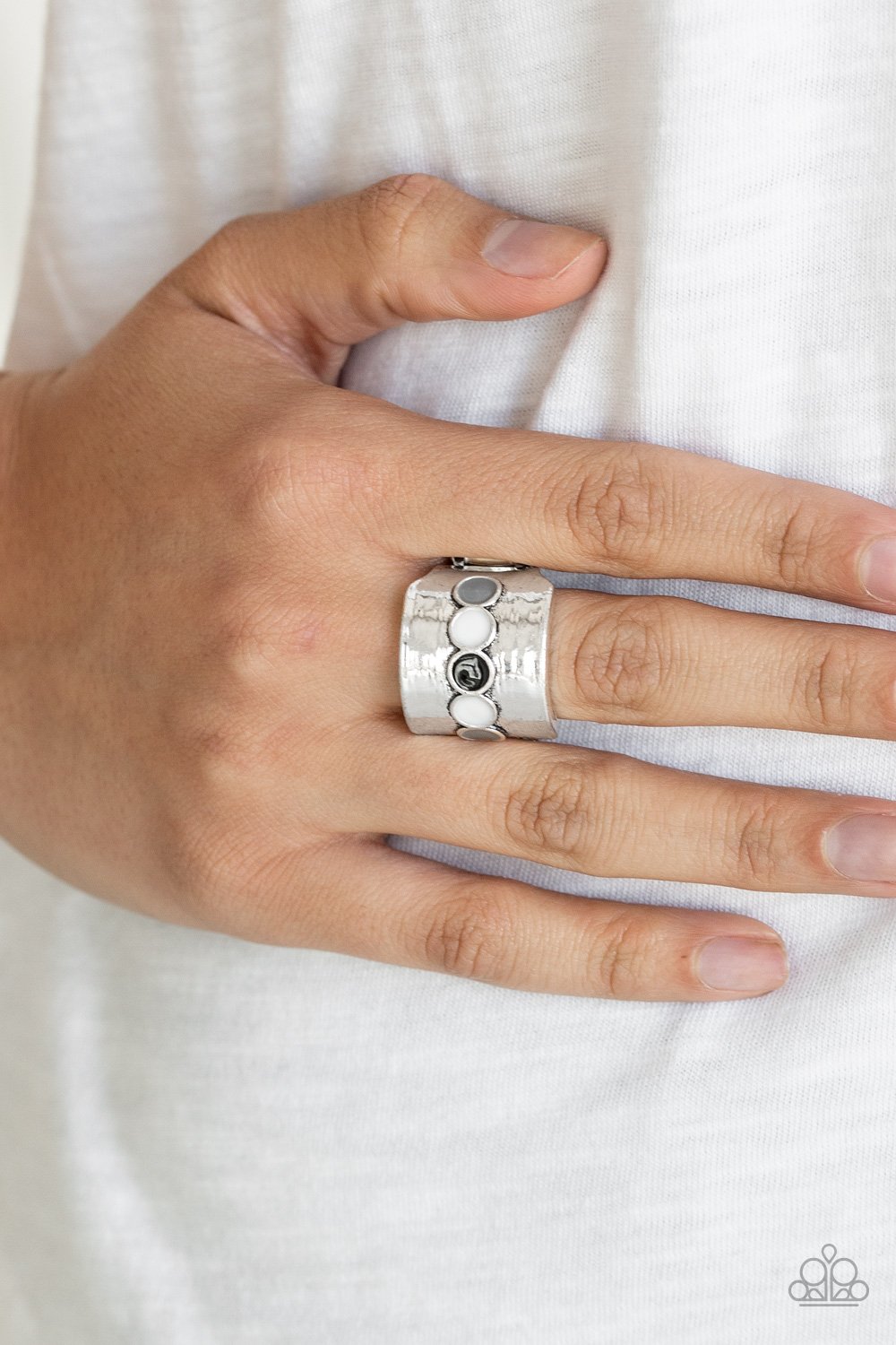 Dusky Dunes-white-Paparazzi ring