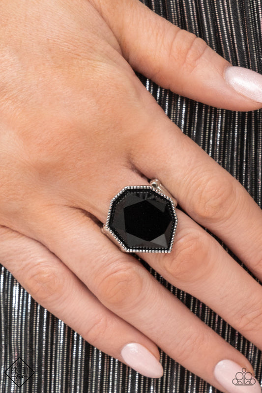 Dynamically Defaced - black - Paparazzi ring