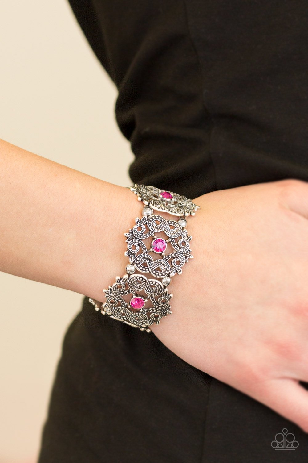 EMPRESS-ive Shimmer - pink - Paparazzi bracelet