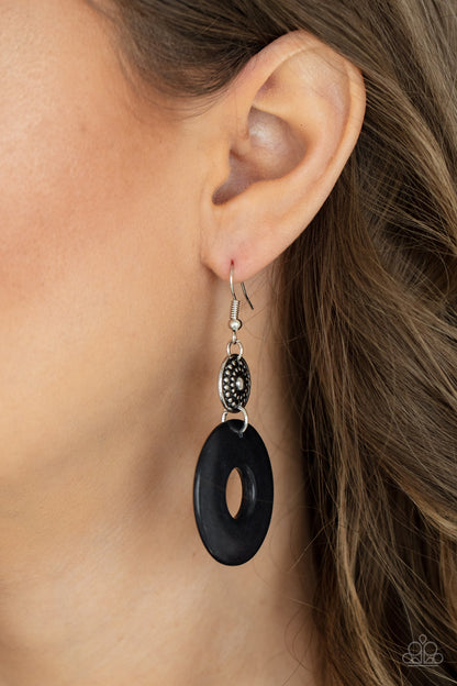 Earthy Epicenter - black - Paparazzi earrings
