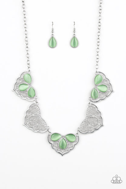 East Coast Essence - green - Paparazzi necklace