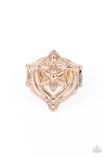 Eastern Eden - rose gold - Paparazzi ring