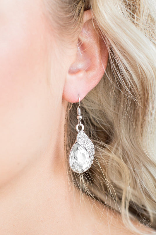 Easy Elegance - white - Paparazzi earrings